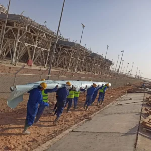 تركيب غشاء تبطين (HDPE) لمشروع بحيرة صناعية لشركة خالدة للبترول بواسطة شركة ETS.